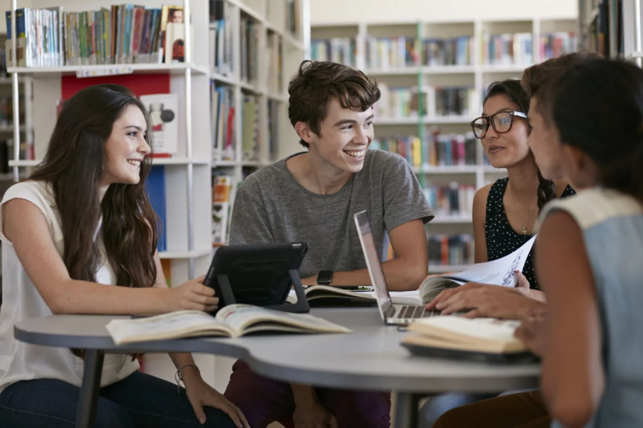 Studenci.png